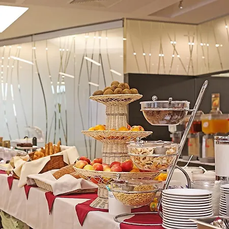 ゾマーハウス 3* リンツ